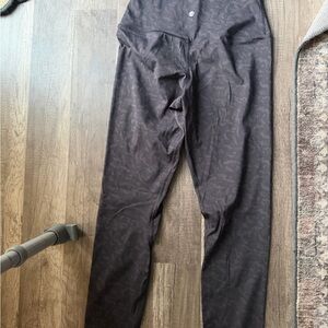 CRZ YOGA Women's Dark Brown Camouflage Leggings